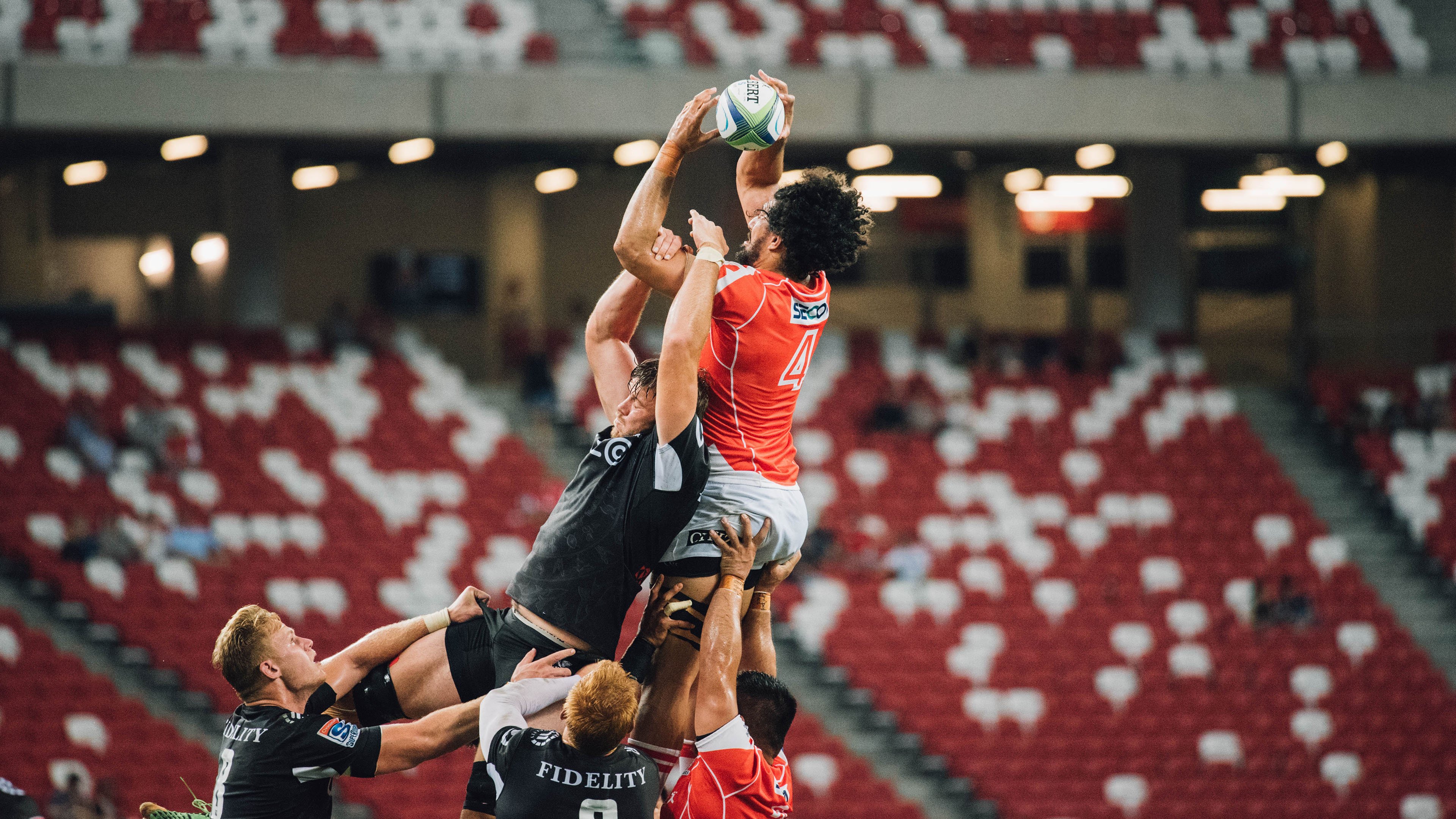 米兰体育入口-广东队在关键时刻打出一波流掌控比赛，广东队打法