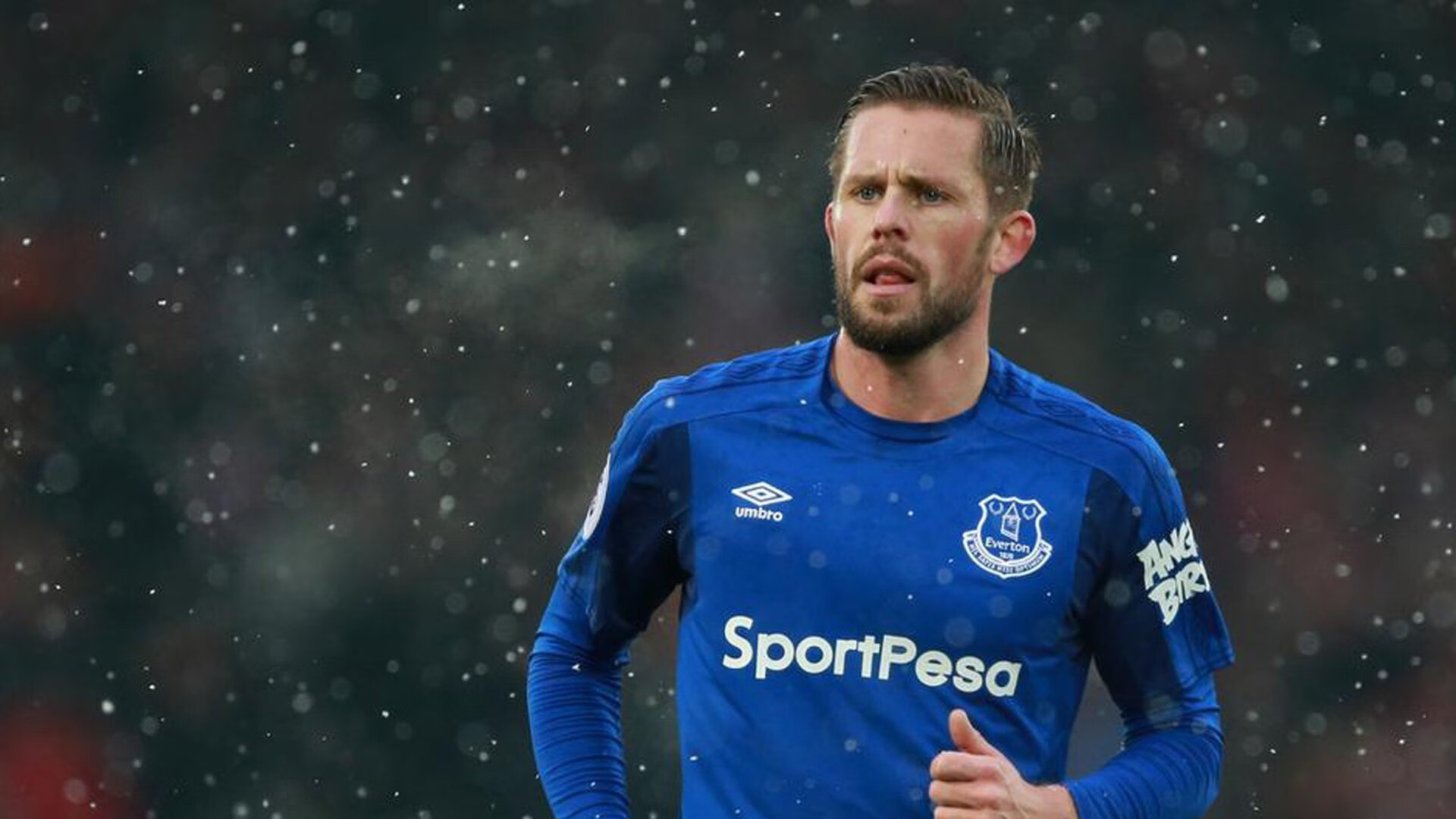 “费尔南多·比亚尔巴：阿根廷美洲狮队的进攻灵魂，未来仍有巨大潜力”